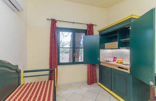 Arborea Apartment | 2 Ala Birdi Cottage 150m From The Beach, Arborea, Italy