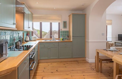 Hope House | 2 Armada House
