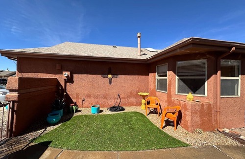 Mesilla Park House | 2 bd/2bth near NMSU and Memorial Medical Center