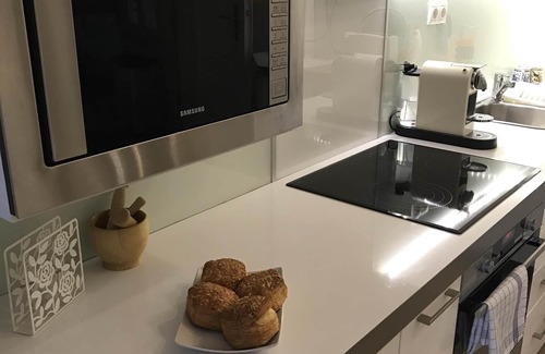 Belvaros - Lipotvaros Apartment | 2 Bdr, 2 Bath Lux Apt A/C, Prime location, great balcony views