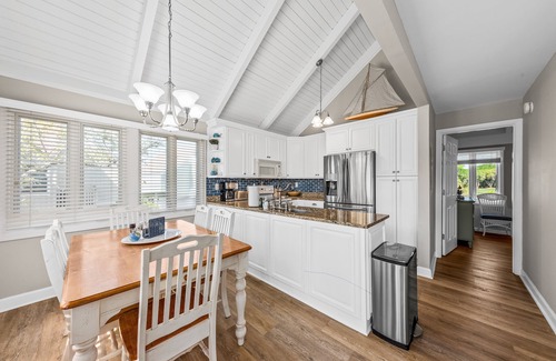 Sealoft Villas House | 2 BDR + Loft Cottage w/Golf Views! Close to Beach, Neighborhood Pool! Amenity Cards!