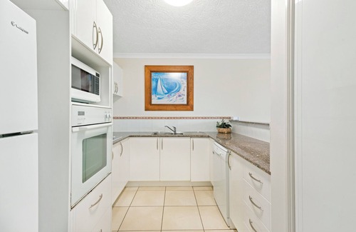 Currumbin Apartment | 2 Bdrm 2 Bath Apartments with Spectacular Views