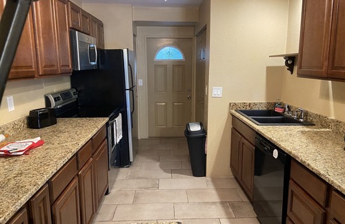 Solana Apartment | 2 Bed/1 Bath - Unit A