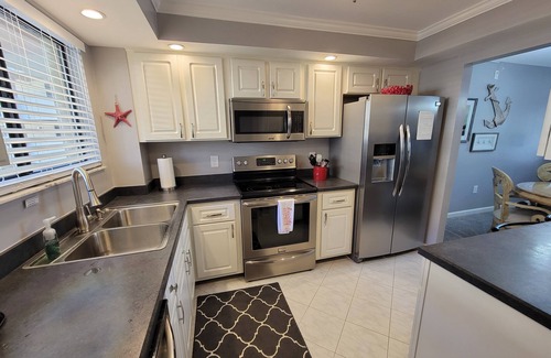 Winkler Condo | 2 Bed/2 Ba Condo near Historic Downtown Fort Myers