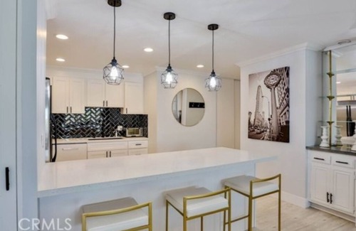 Santa Ana Heights Condo | 2 bed, 2 bath Modern, Private Living by the Beach
