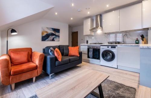 Basingstoke Apartment | 2-Bed Apartment, Basingstoke - Great Location