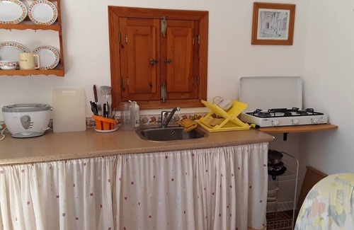 Locaiba Apartment | 2-Bed Apartment - Sleeps 3 - Parking - near Albox