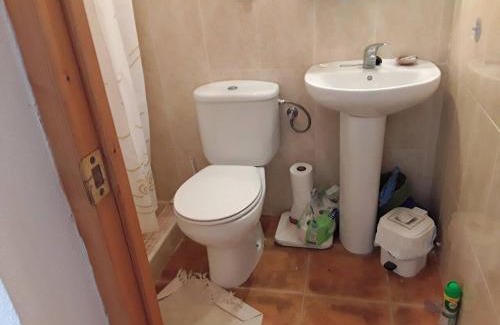 Locaiba Apartment | 2-Bed Apartment - Sleeps 3 - Parking - near Albox