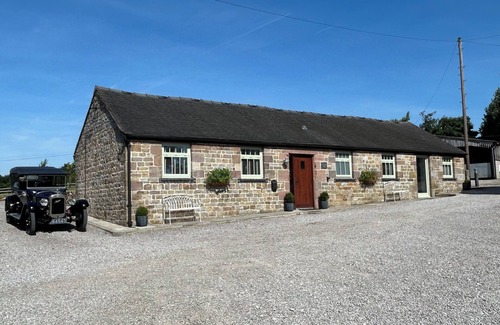 Winkhill House | 2 Bed Barn Alton Towers Chatsworth Polars Peaks