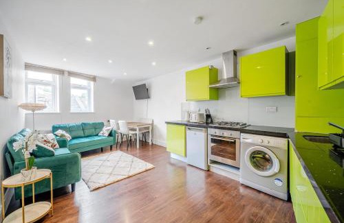 Crouch End Apartment | 2 Bed - Central in Crouch End