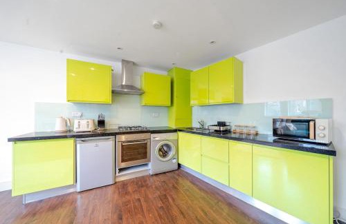 Crouch End Apartment | 2 Bed - Central in Crouch End