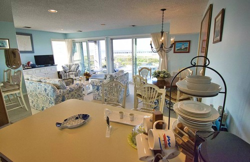 Montauk Condo | 2 Bed Condo w/Panoramic Water Views. Private Beach, Pool, Tennis, Fishing Pier.