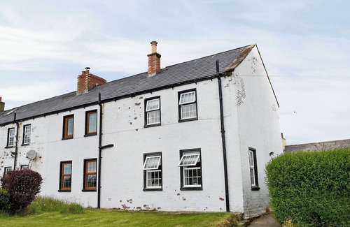 Kirkbean Cottage | 2 bedroom accommodation in Carsethorn near Dumfries