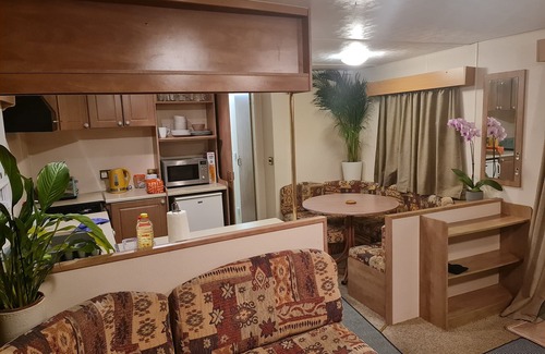 Hartlepool House | 2-bed Holiday Home Close to Durham City Centre