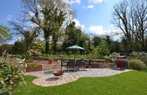 Ivybridge House | 2 Bed in Bigbury-on-Sea KEMTH