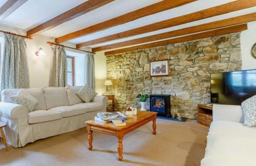 St Austell House | 2 Bed in Charlestown 82609