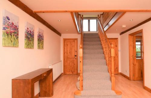 Godshill House | 2 Bed in Godshill IC129