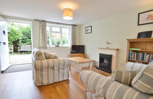 Holt House | 2 Bed in Holt NCC44