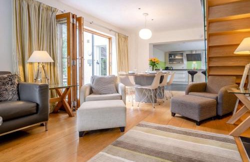 Keswick House | 2 Bed in Keswick 89257