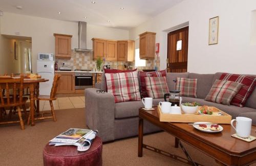 Rowlands Gill House | 2 Bed in Rowlands Gill CN192