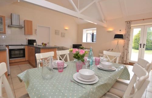 Sedgehill House | 2 bed property in Shaftesbury 28678