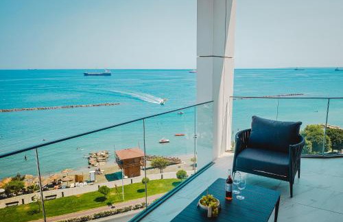 Neapolis Resort | 2 Bed with Sea Views in Trilogy, Limassol Seafront