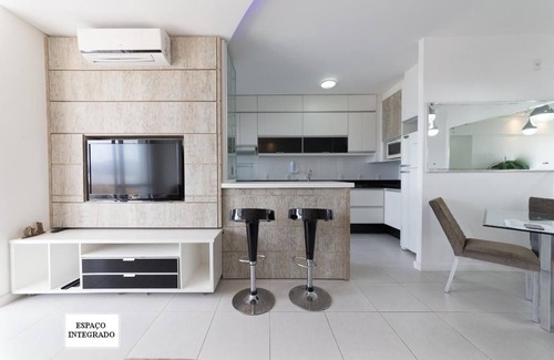 Itacorubi Apartment | 2-bedr. apartment, complete infrastructure, open view