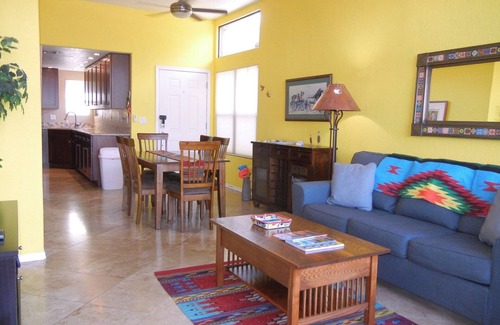 Tucson Condo | 2 Bedr. Single level corner Casita. Magnificent Full Desert and Mountain View