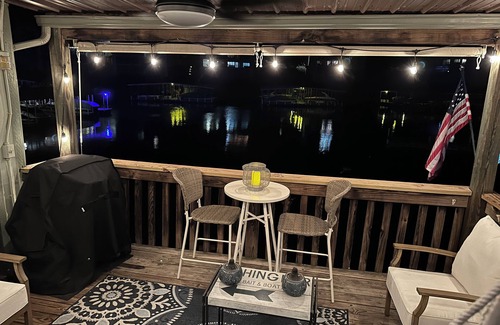 Village of Four Seasons Condo | 2-bedroom Lake front condo with WiFi, dock, in Tranquil Village of Four Seasons