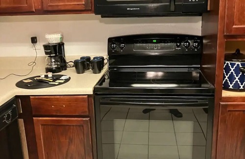 Clearwater House | 2 bedroom 1 bath Condonn