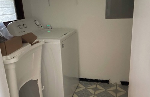 Hilo House | 2 bedroom 1 bath for rent long and shorth term