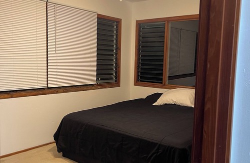 Hilo House | 2 bedroom 1 bath for rent long and shorth term