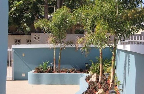 Aguacate Apartment | 2-Bedroom, 1-Bathroom Apartment at Shacks Beach. Beach access footsteps away.