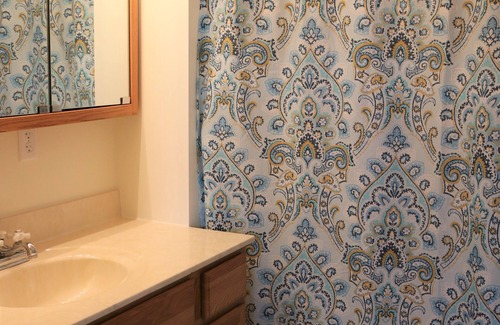 Kokomo Apartment | 2 bedroom 1 bathroom Second Floor Apartment