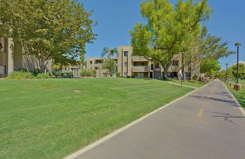South Scottsdale Condo | 2 bedroom 2 bath in Old Town Scottsdale, Ask about two and three month discounts