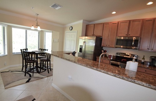 Bradenton Condo | 2 Bedroom 2 Bath Plus Den Veranda Condo