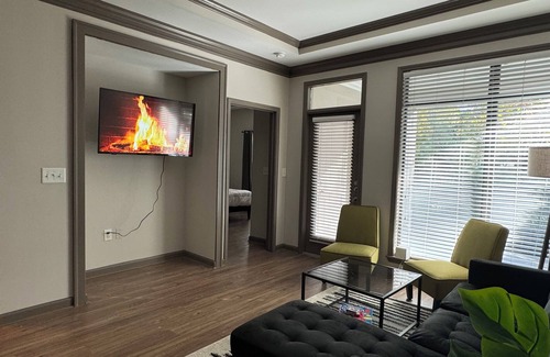 Dunwoody Apartment | 2-bedroom/2-bathroom apartment in enjoyable Dunwoody with AC, fitness room, WiFi