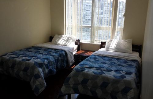 Downtown Mississauga Apartment | 2 BEDROOM 2 Bathroom Best Value Prime Location in Missisauga