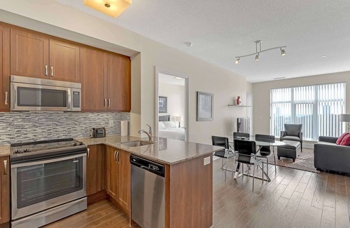 Old Mill Apartment | 2 Bedroom/2 Bathroom Suite