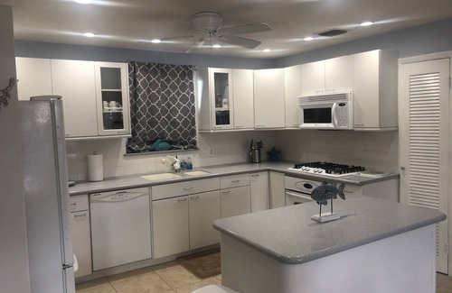 Cudjoe Gardens House | 2 Bedroom/3 Bath Waterfront 28 day rental