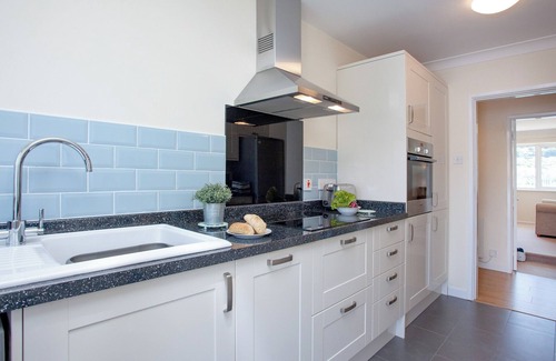 Dartmouth Cottage | 2 bedroom accommodation in North Embankment