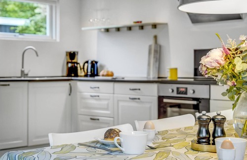 Dronningmolle House | 2 bedroom accommodation in Dronningmølle