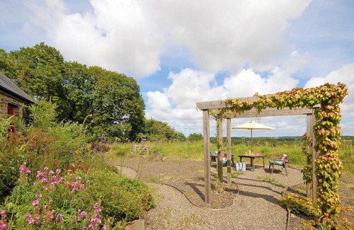 Narberth Cottage | 2 bedroom accommodation in Landshipping