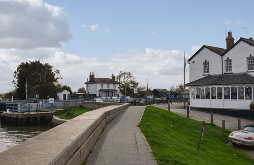 Beckingham Cottage | 2 bedroom accommodation in Heybridge, near Maldon