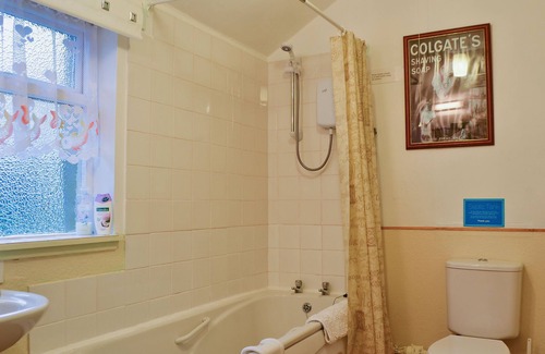 Blairgowrie Cottage | 2 bedroom accommodation in Kirkmichael, near Pitlochry