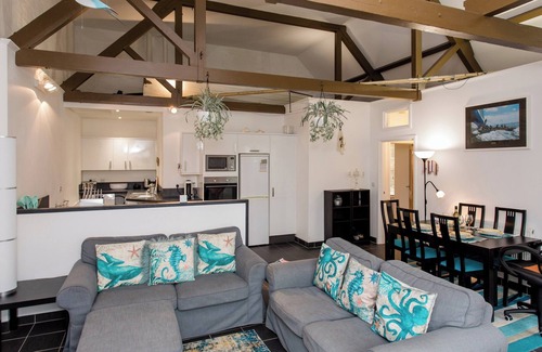 East Cowes House | 2 bedroom accommodation in East Cowes