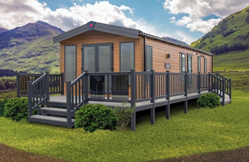 Inverurie Ski Chalet | 2 bedroom accommodation in Nr Kintore