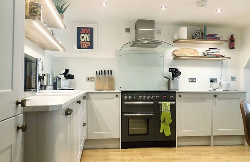 Dartmouth Cottage | 2 bedroom accommodation in Dartmouth