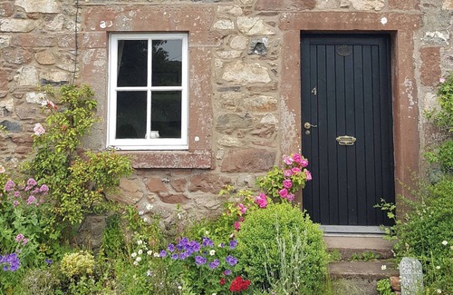 Holmrook Cottage | 2 bedroom accommodation in Santon, near Holmrook