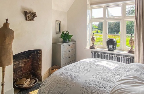 Ticehurst Cottage | 2 bedroom accommodation in Ticehurst, near Battle